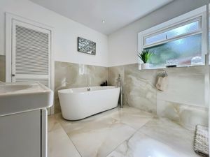 Photo 1- click for photo gallery